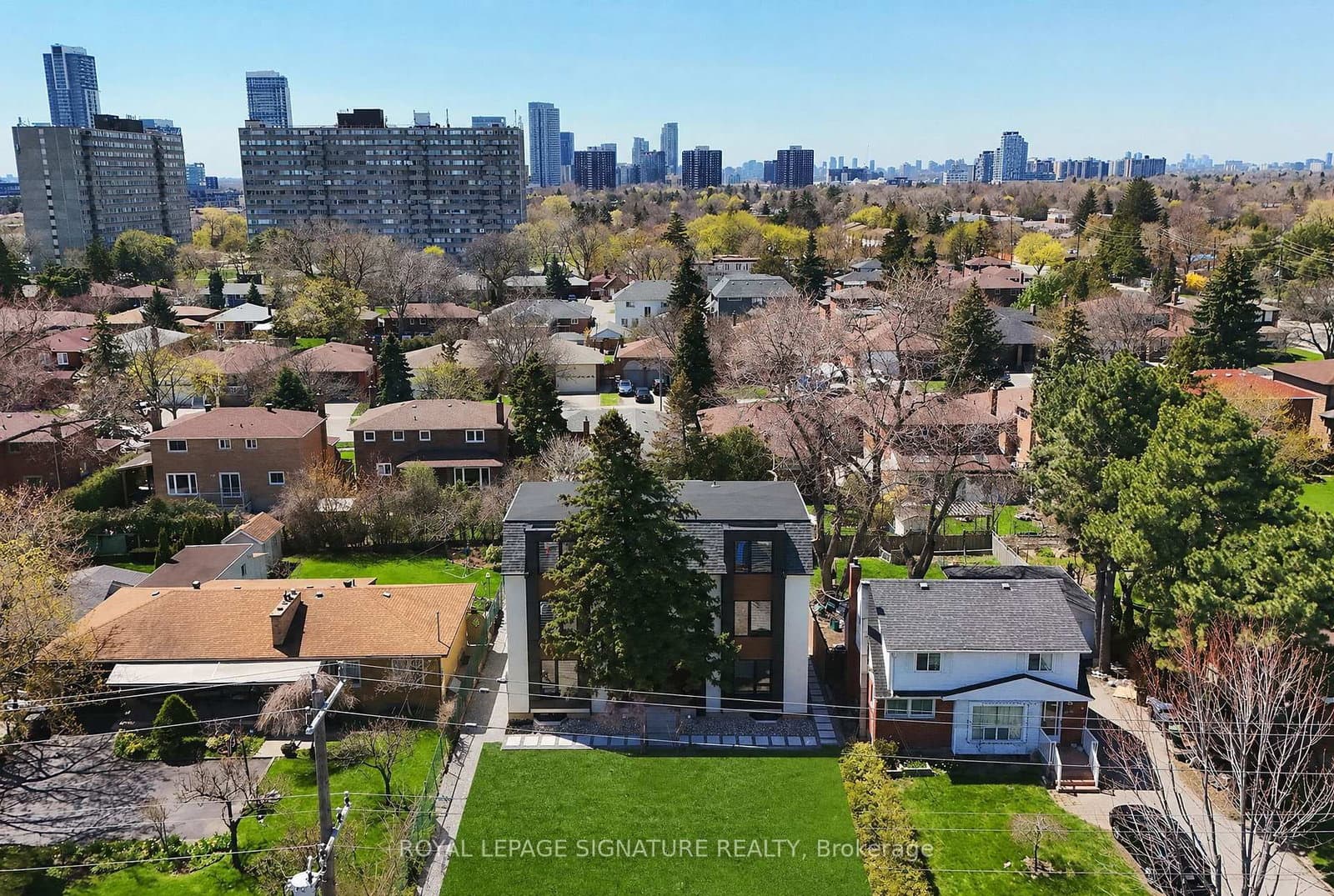 2052 Pharmacy Avenue, Unit 3 thumbnail 19