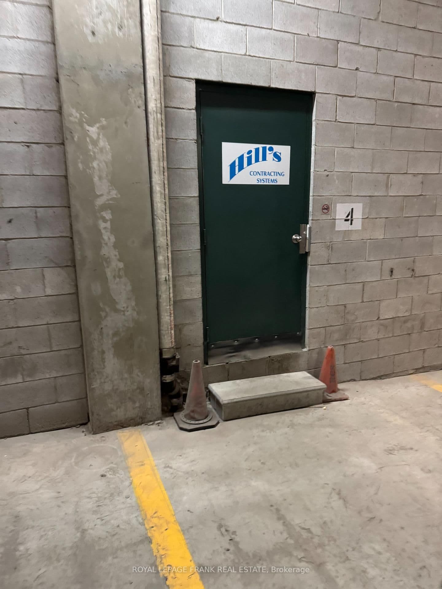701 Rossland Road E, Unit Storage Unit (B1) thumbnail 2