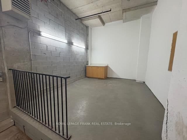 701 Rossland Road E, Unit Storage Unit (B1) thumbnail 4