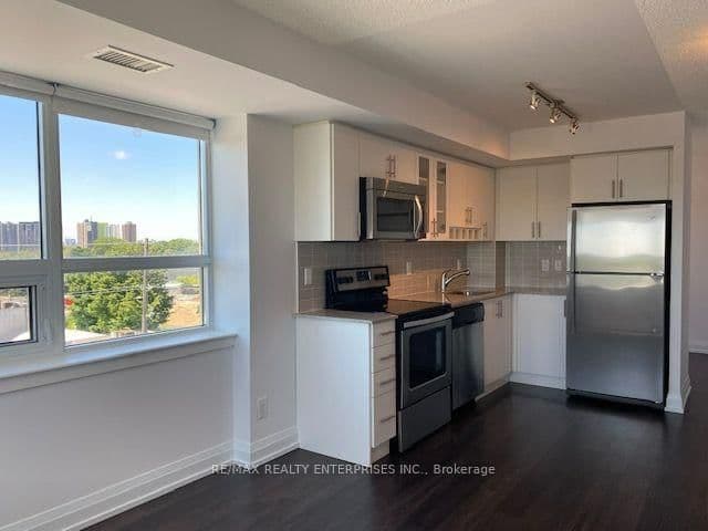 3520 Danforth Avenue, Unit 515 thumbnail 11