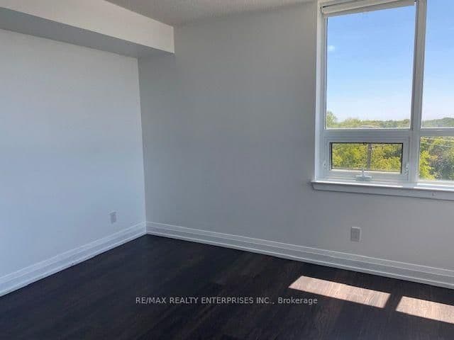 3520 Danforth Avenue, Unit 515 thumbnail 18