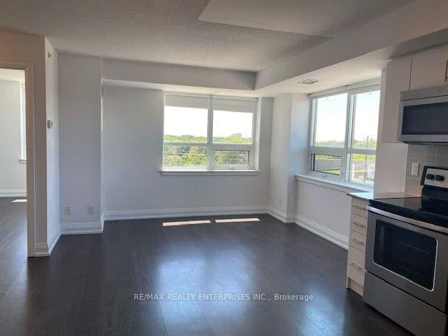 3520 Danforth Avenue, Unit 515 thumbnail 2