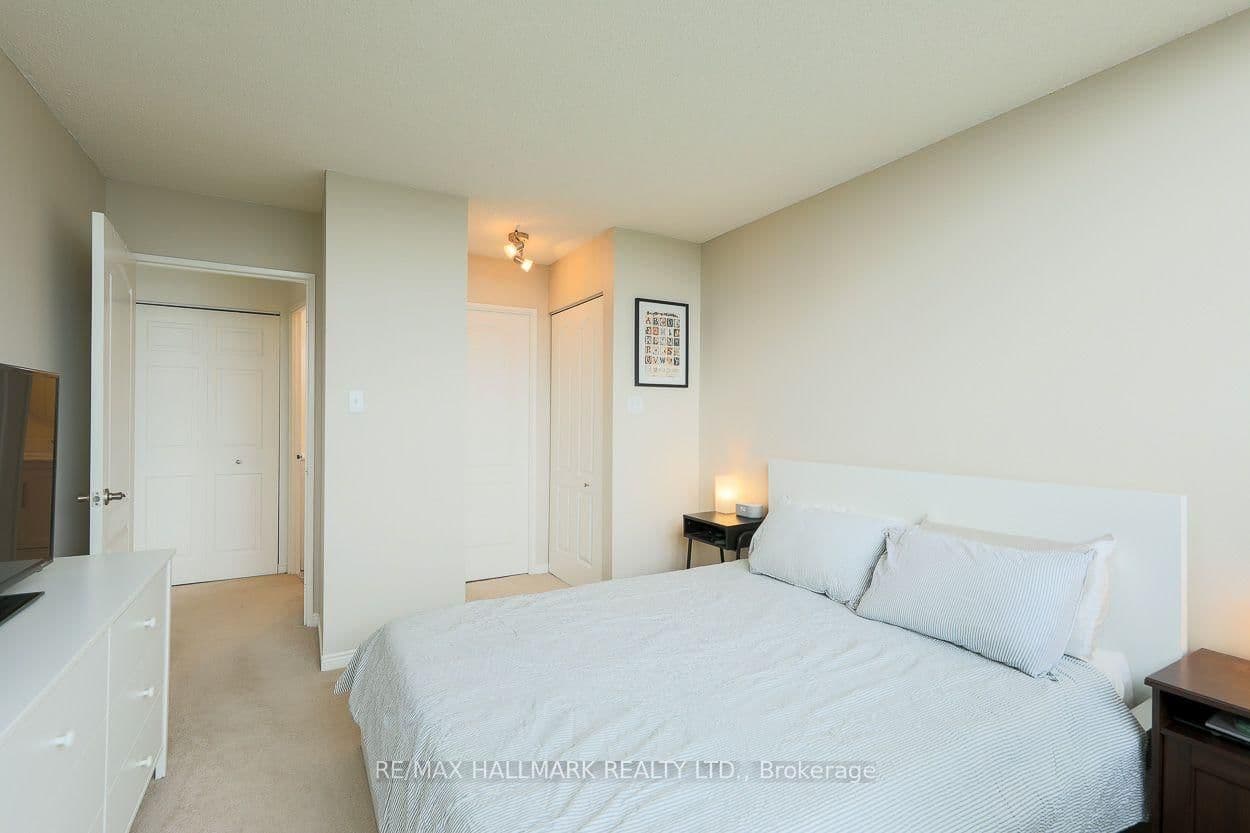 1 Greystone Walk Drive, Unit PH83 thumbnail 10
