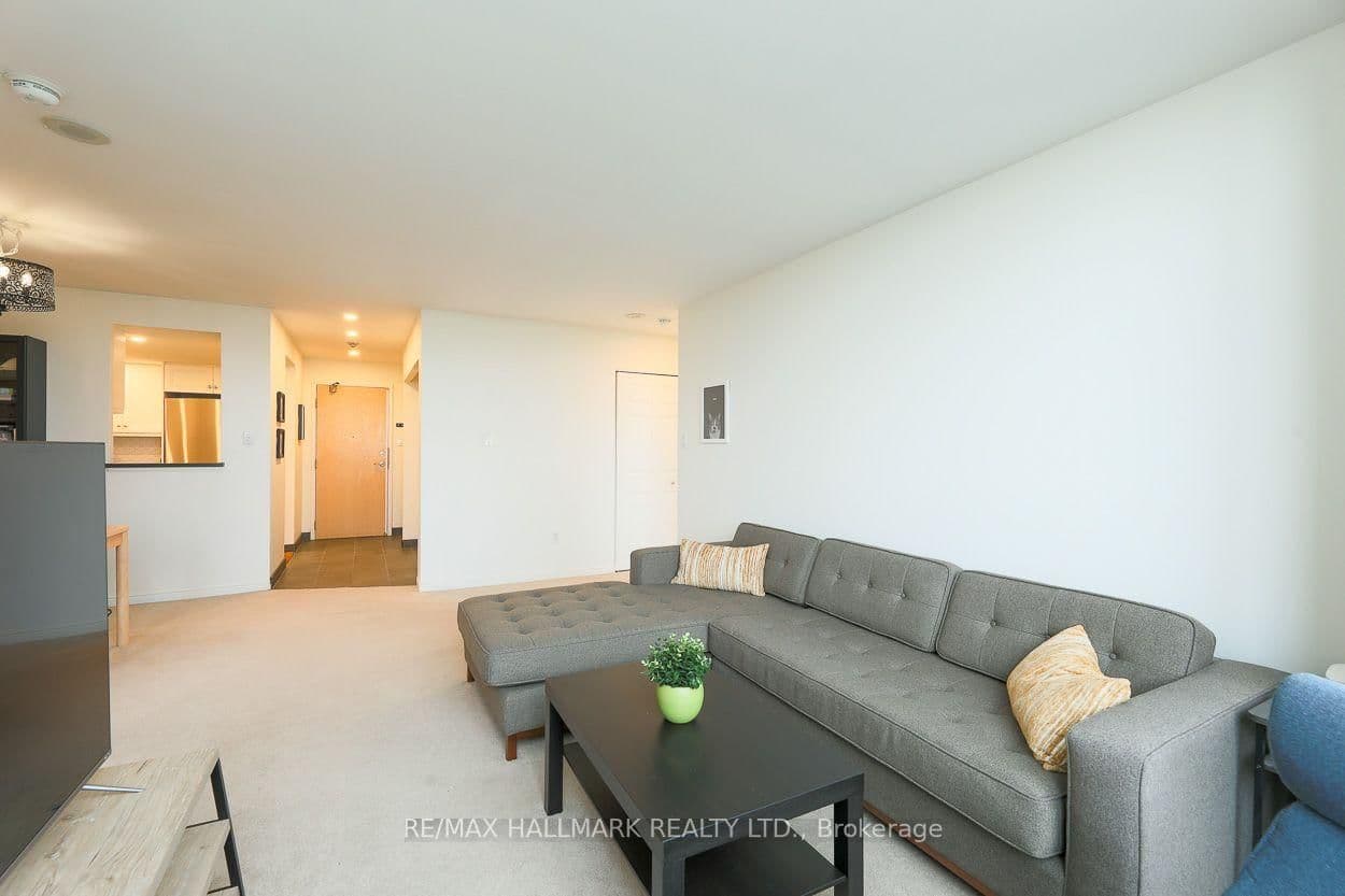 1 Greystone Walk Drive, Unit PH83 thumbnail 8