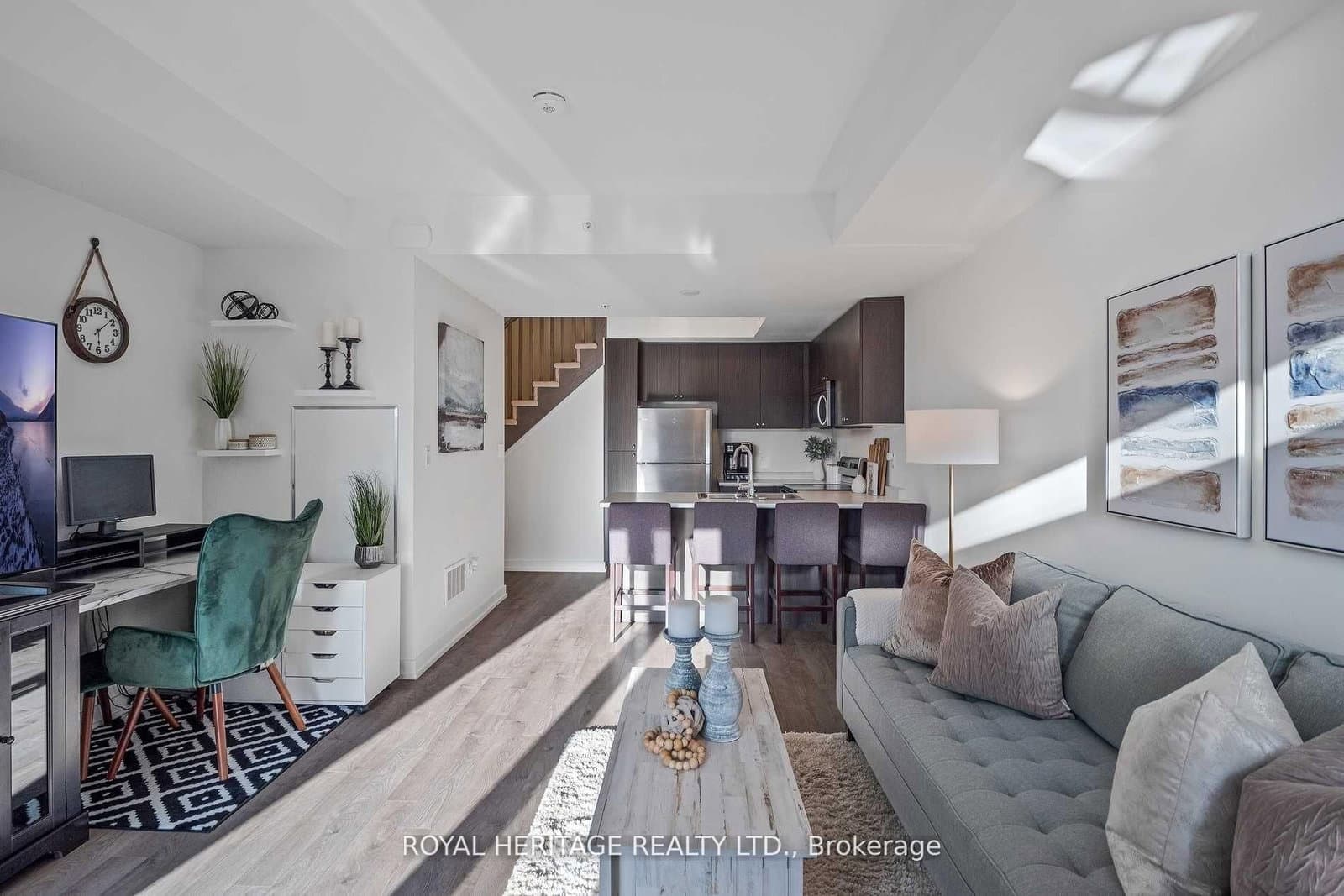 1555 Kingston Road, Unit 103 thumbnail 3