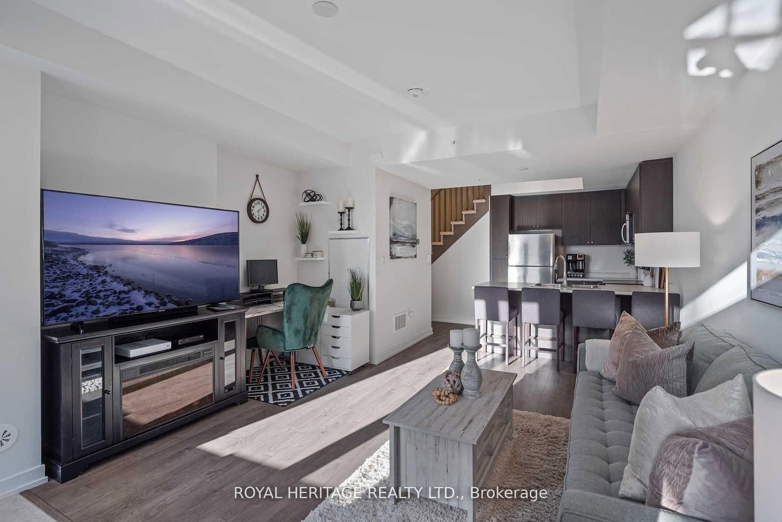 1555 Kingston Road, Unit 103 thumbnail 4