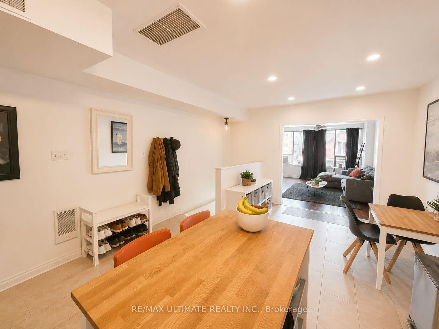 617 Gerrard Street E thumbnail 19