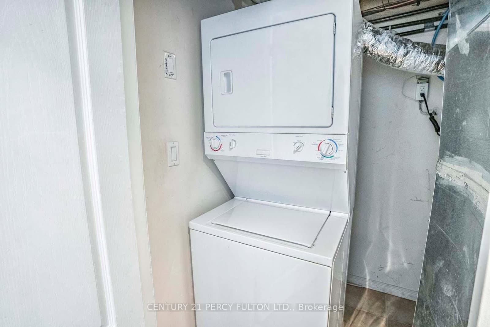 45 Strangford Lane, Unit 101 thumbnail 8