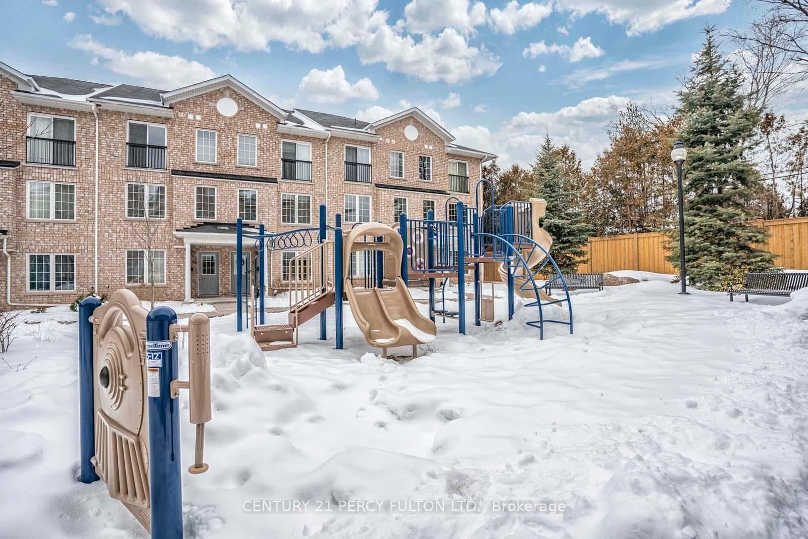 45 Strangford Lane, Unit 101 thumbnail 9