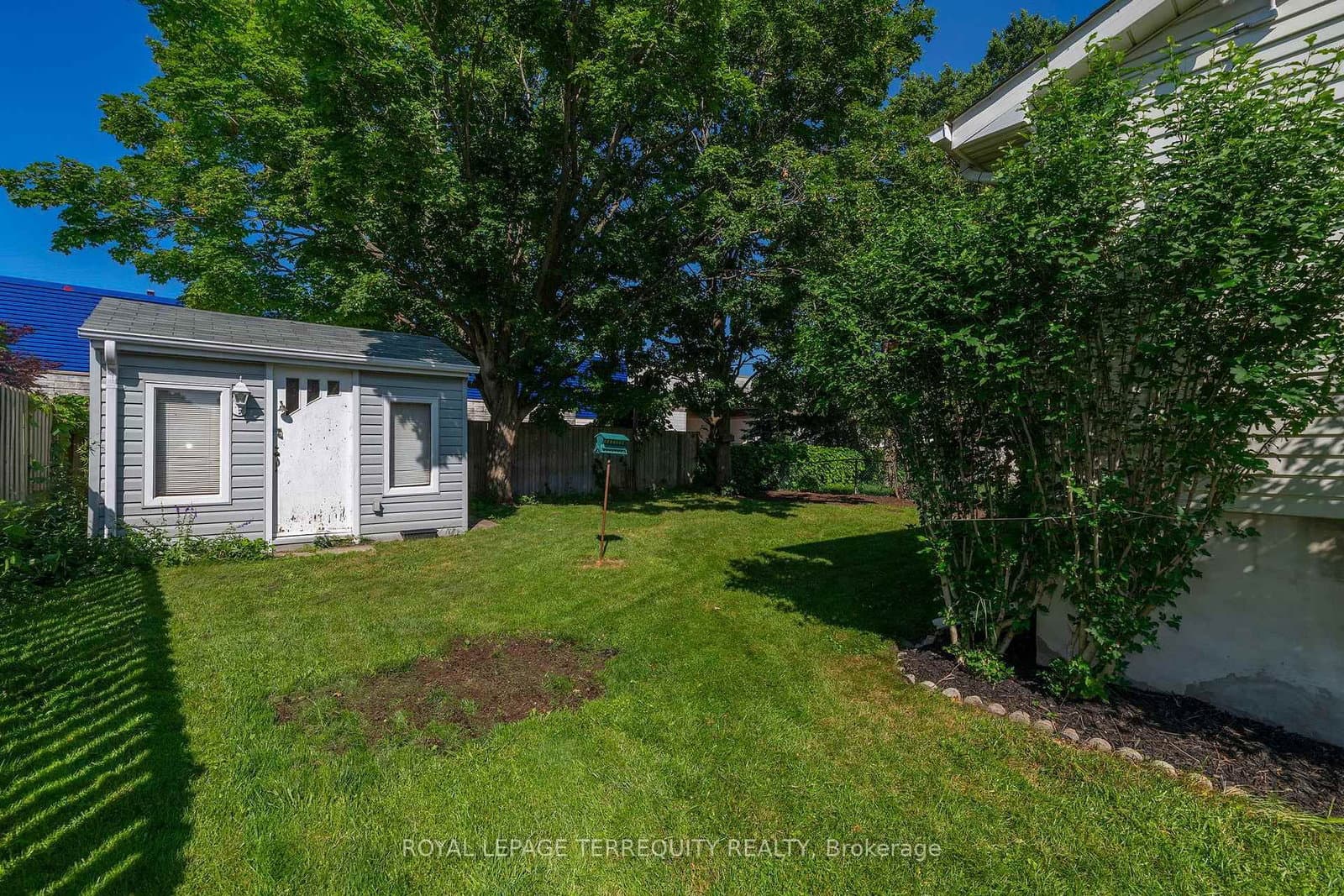 1214 Trowbridge Drive thumbnail 27