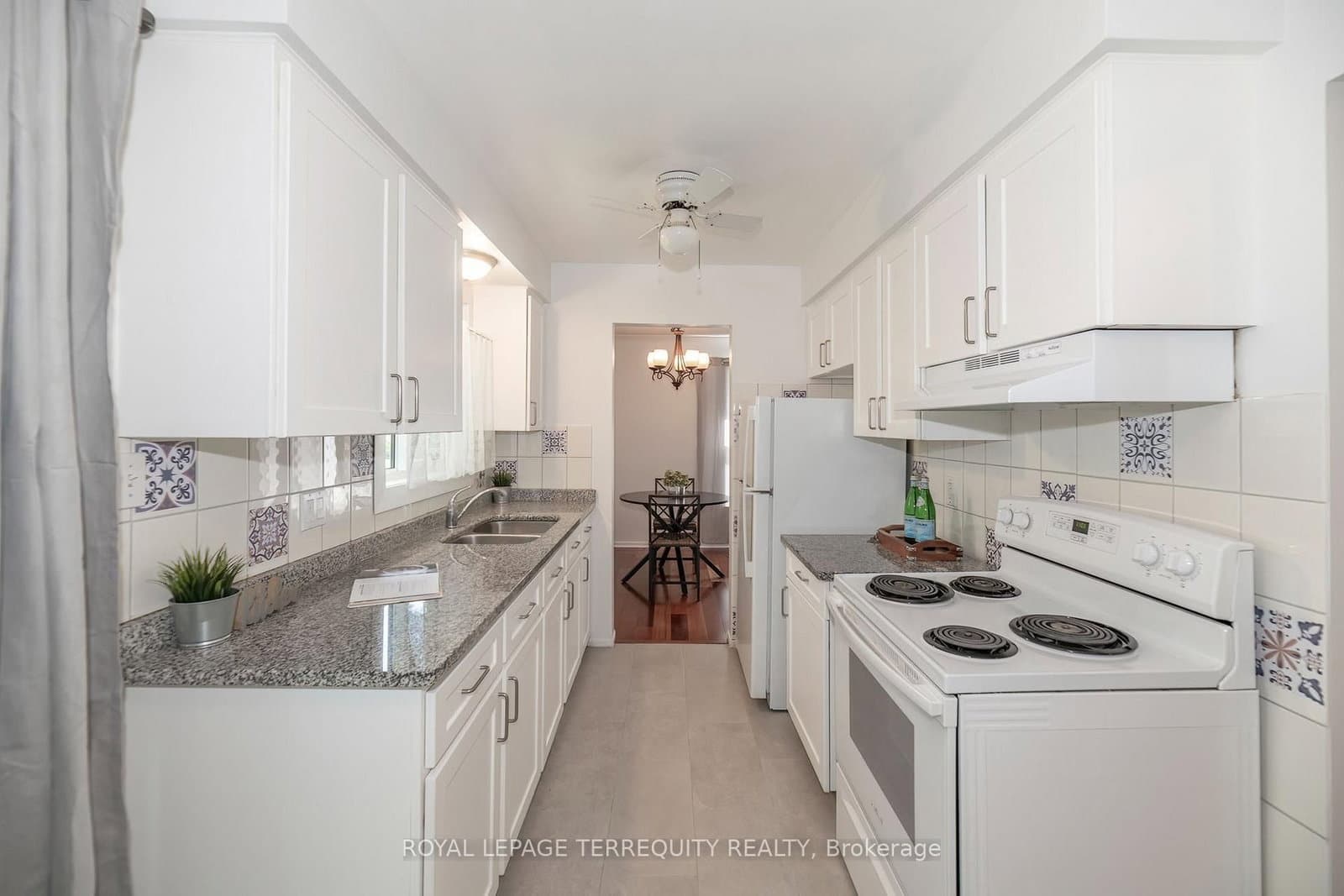 1214 Trowbridge Drive thumbnail 9