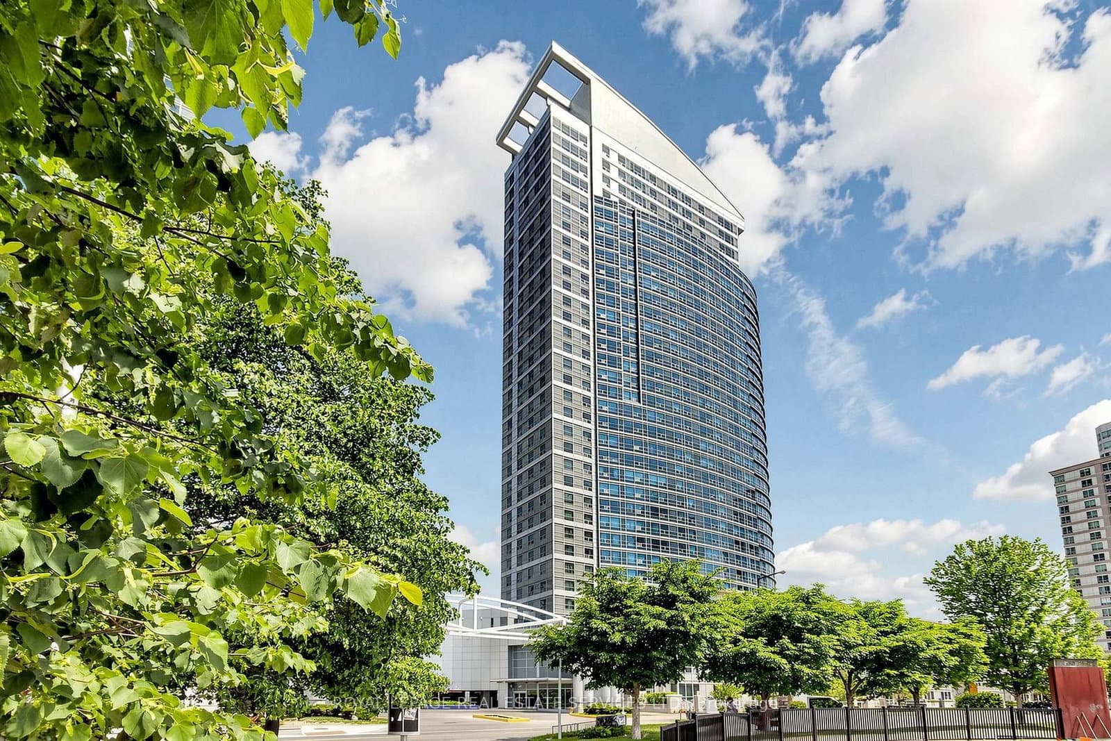 38 Lee Centre Drive, Unit 3503 thumbnail 2