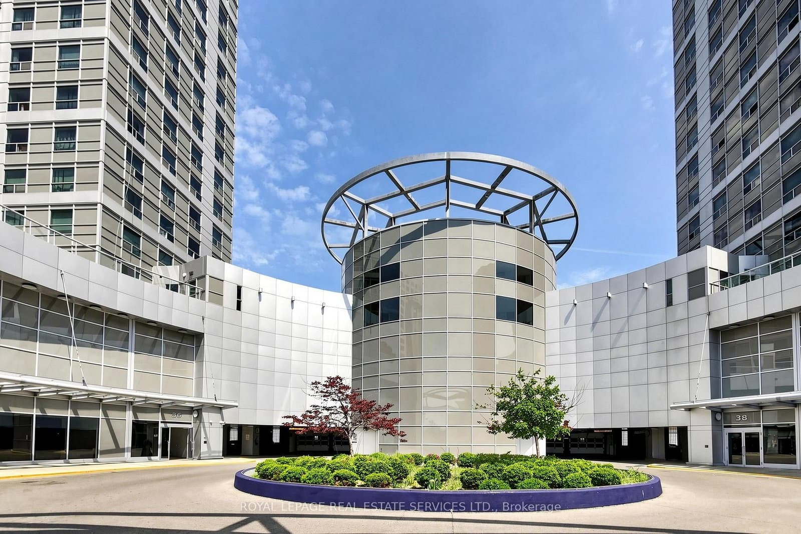 38 Lee Centre Drive, Unit 3503 thumbnail 3