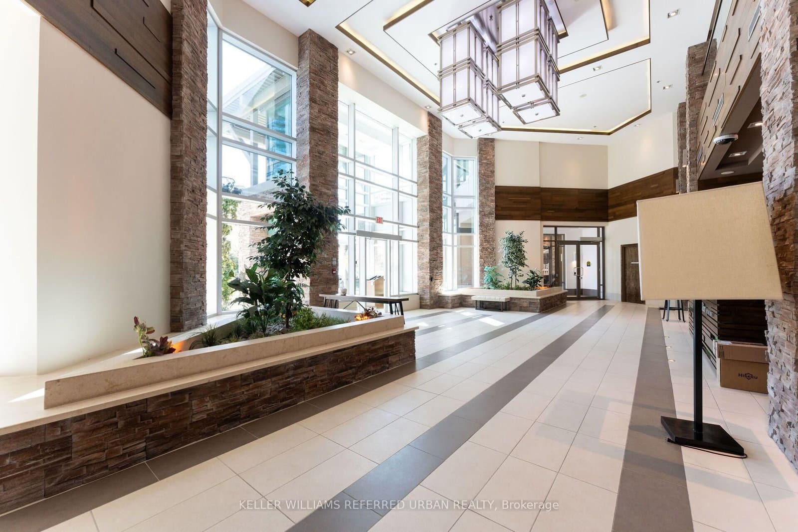 1235 Bayly Street, Unit 402 thumbnail 20