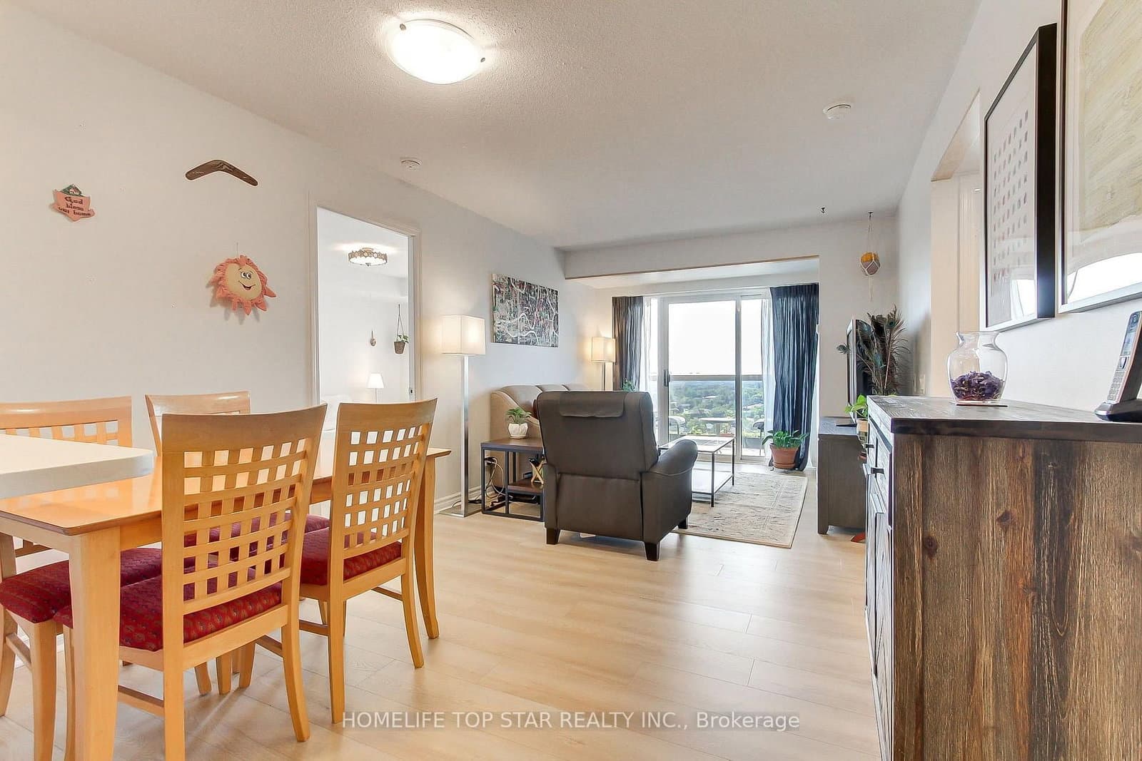 18 Mondeo Drive, Unit 1323 thumbnail 14
