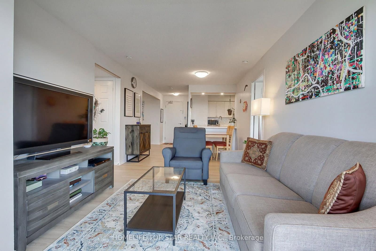 18 Mondeo Drive, Unit 1323 thumbnail 16
