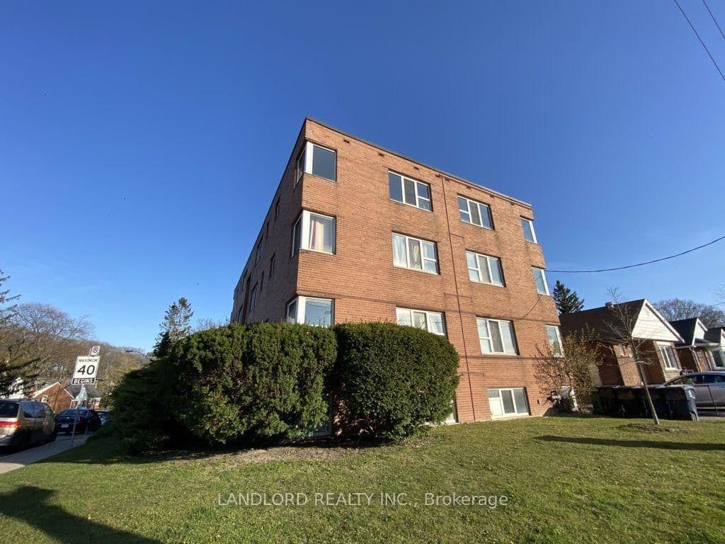 36 Wood Glen Road, Unit 302 thumbnail 15