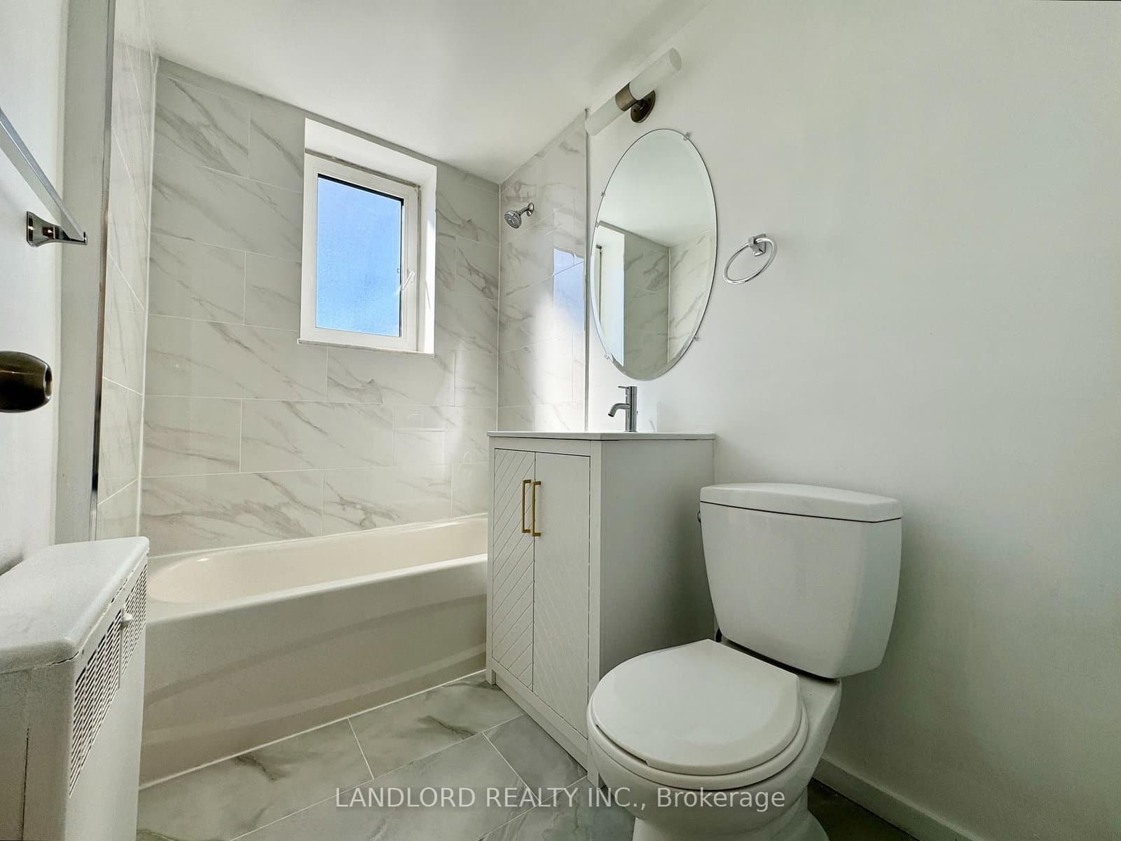 36 Wood Glen Road, Unit 302 thumbnail 7