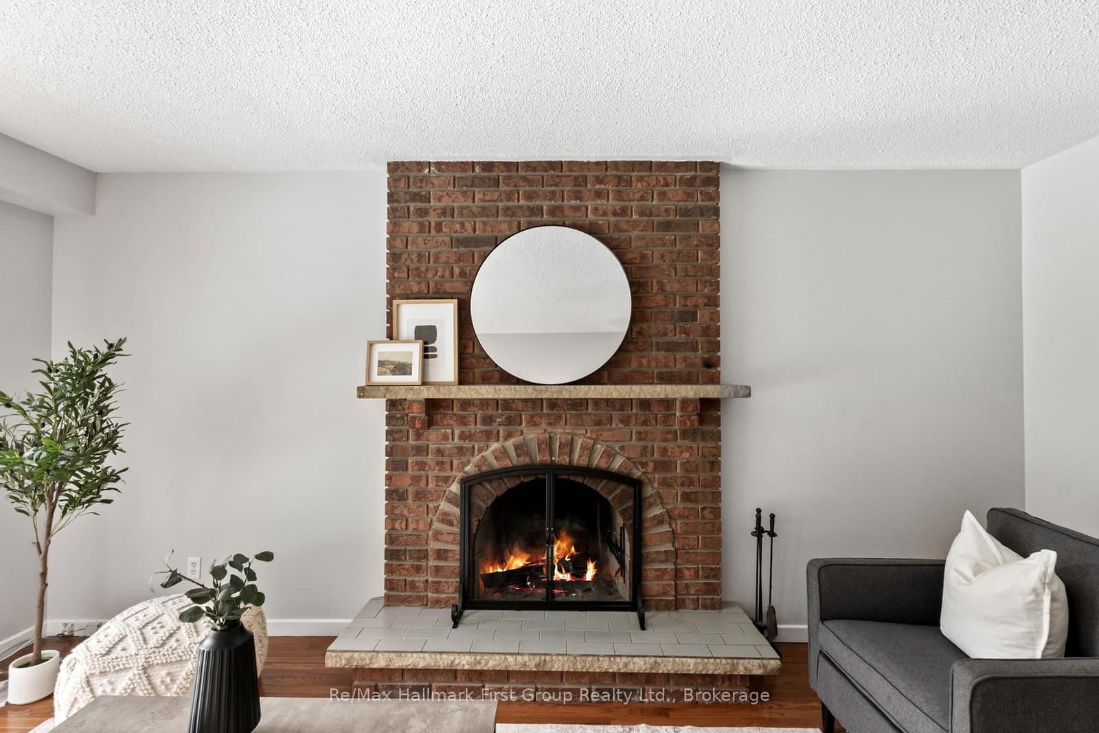 523 Reynolds Street thumbnail 22