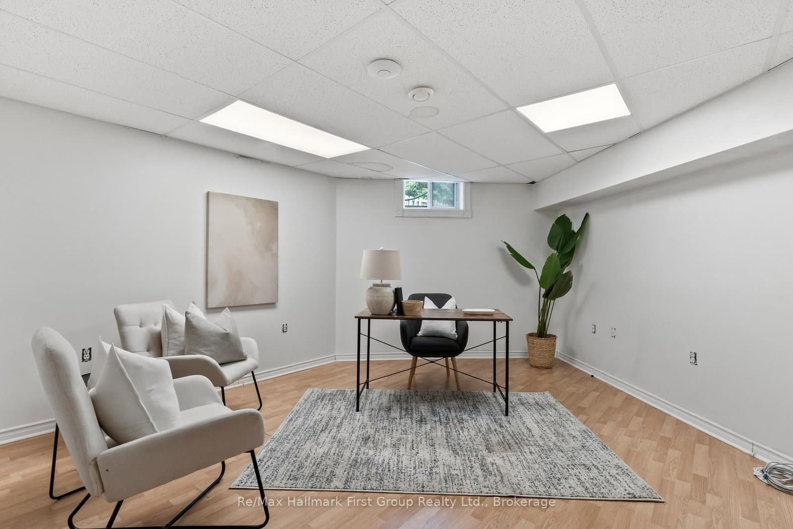 523 Reynolds Street thumbnail 42
