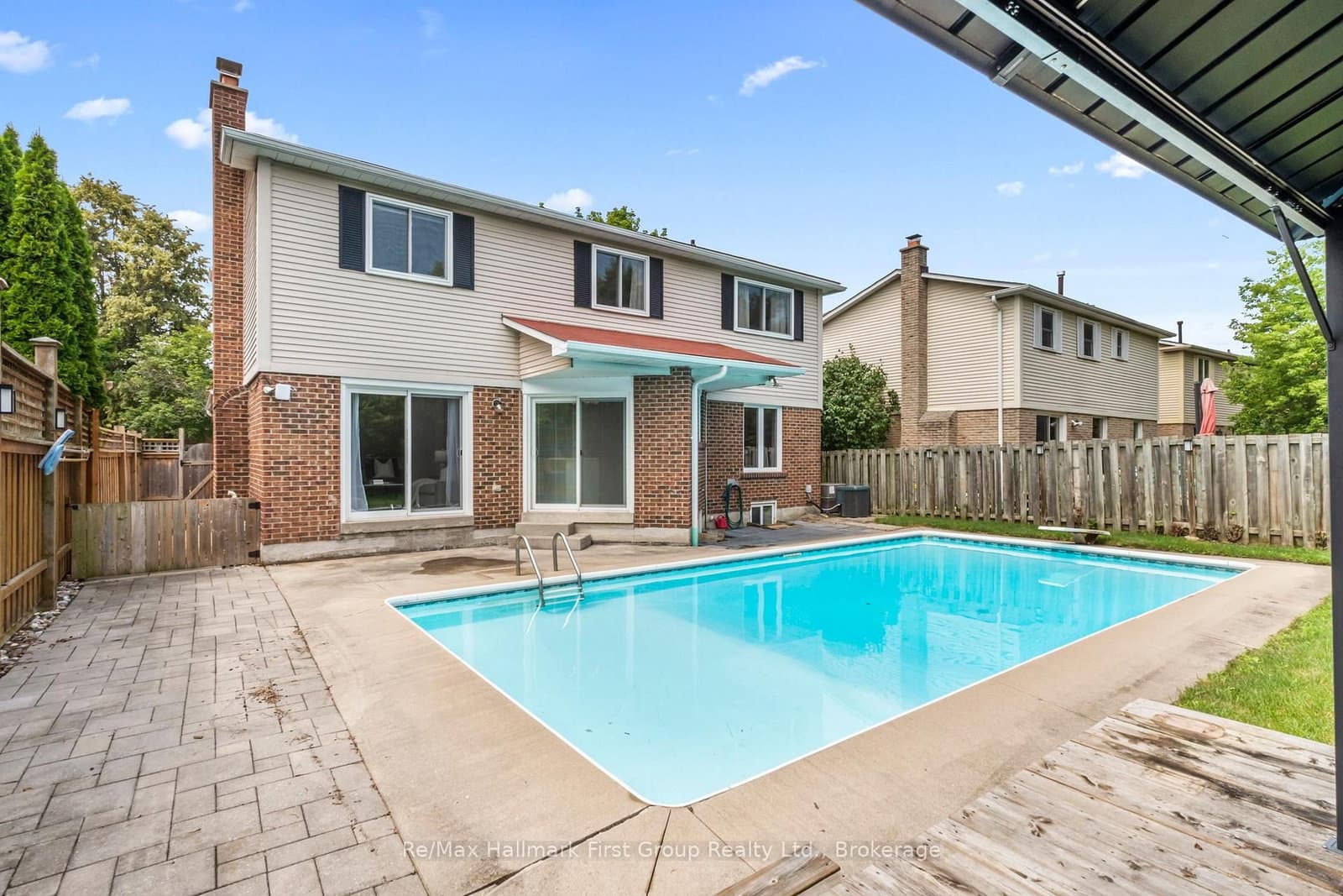 523 Reynolds Street thumbnail 46