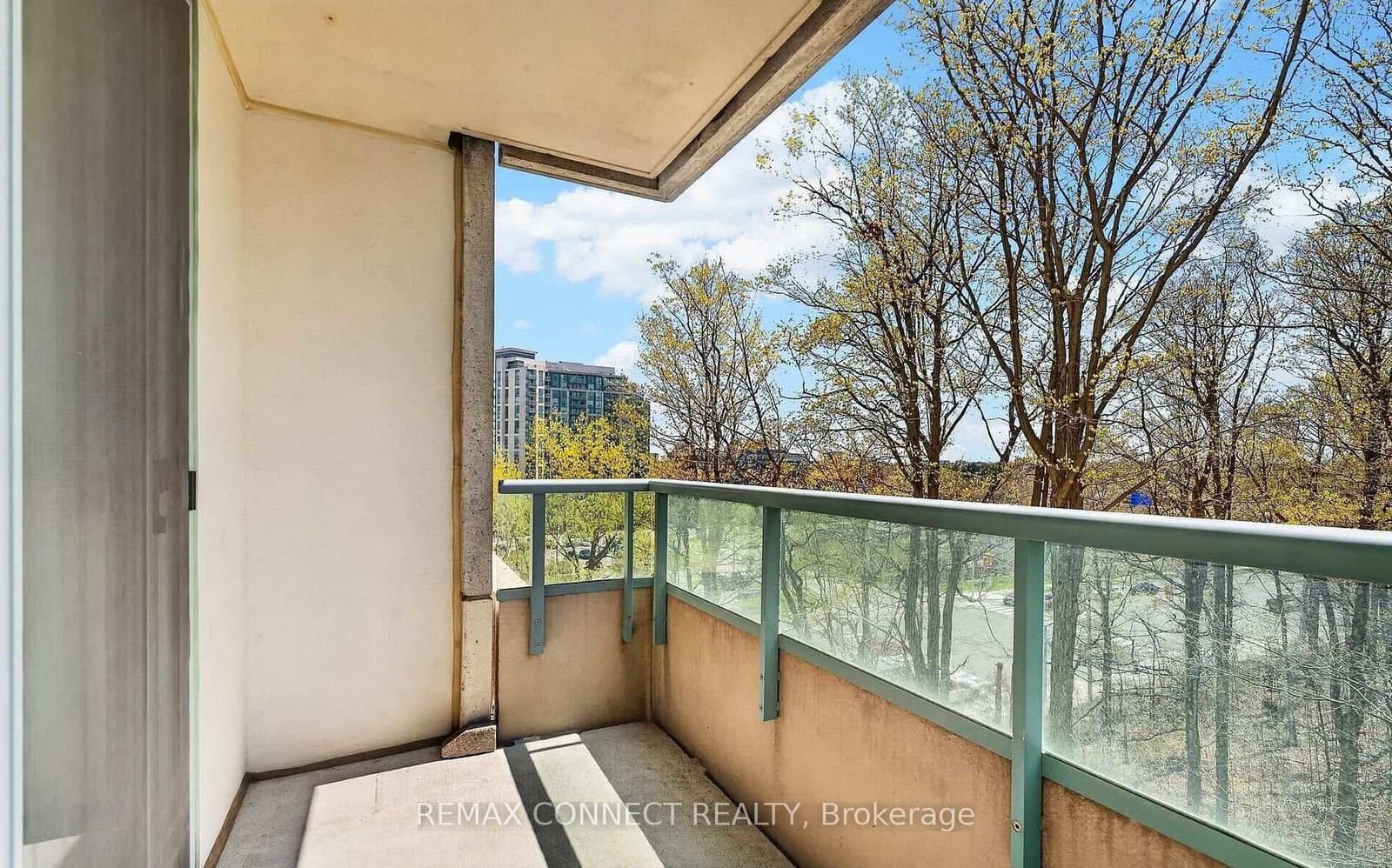 61 Town Centre Court, Unit 711 thumbnail 11