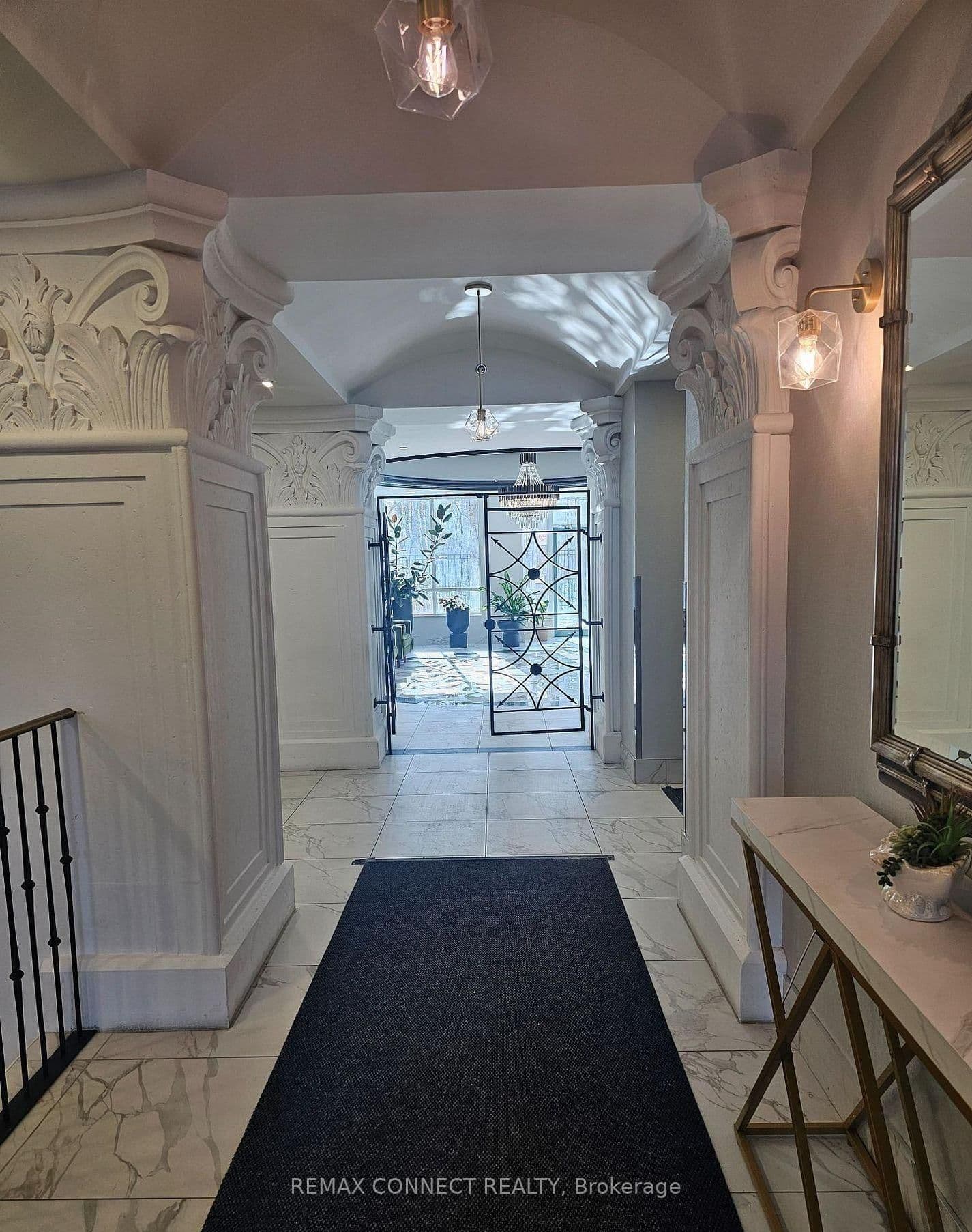 61 Town Centre Court, Unit 711 thumbnail 23