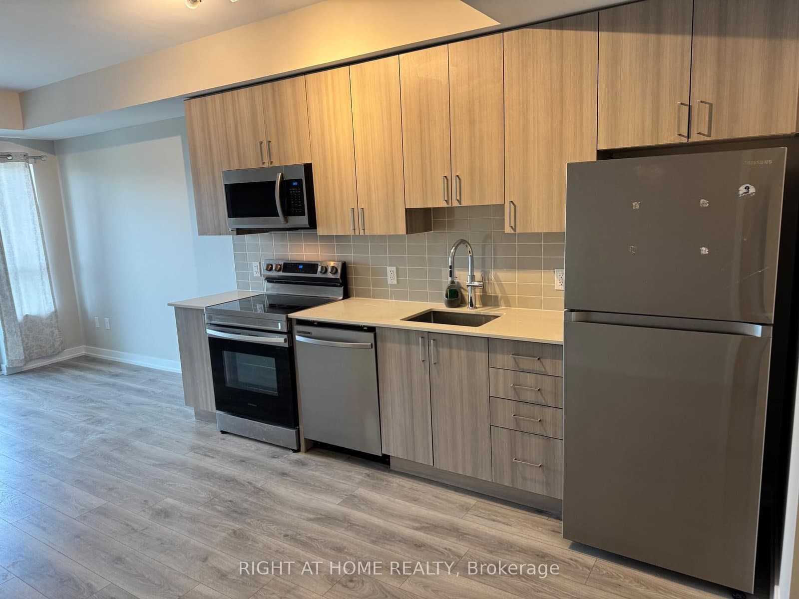 1455 Celebration Drive, Unit 602 thumbnail 3