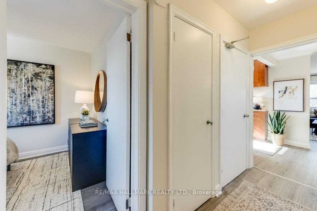 225 Woodville Avenue, Unit Upper thumbnail 23