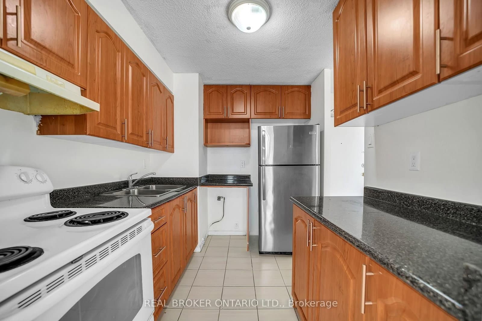 10 Tapscott Road, Unit 810 thumbnail 7