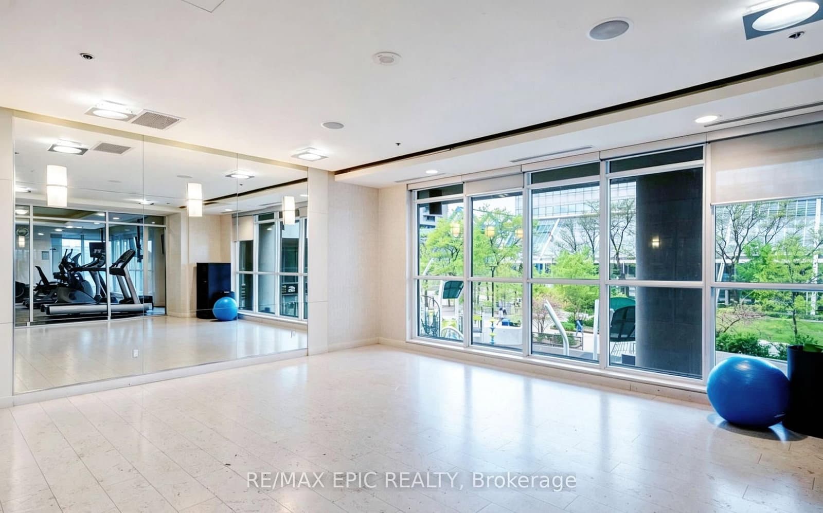 60 Town Centre Court, Unit 405 thumbnail 16