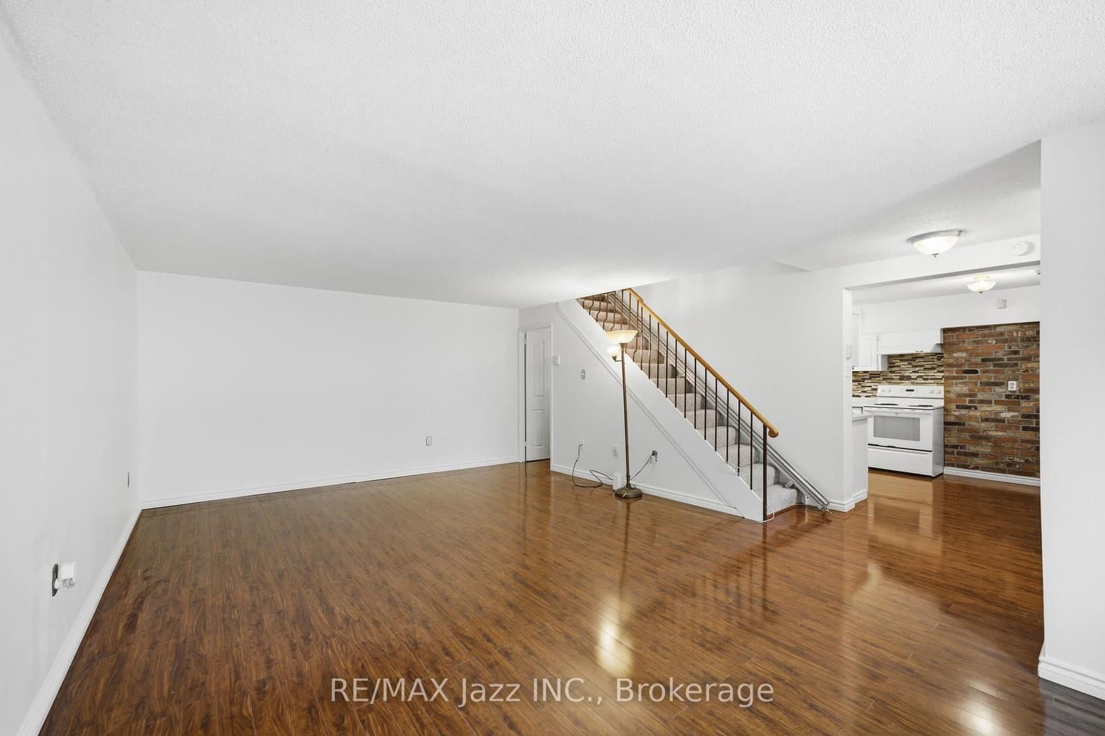 120 Ling Road, Unit 38 thumbnail 9