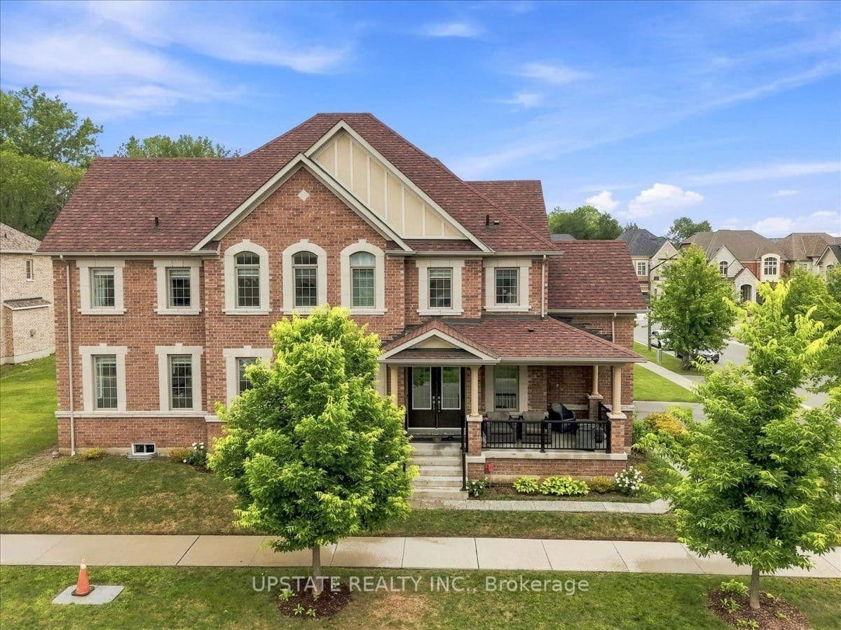 18 Blenheim Circle thumbnail 2