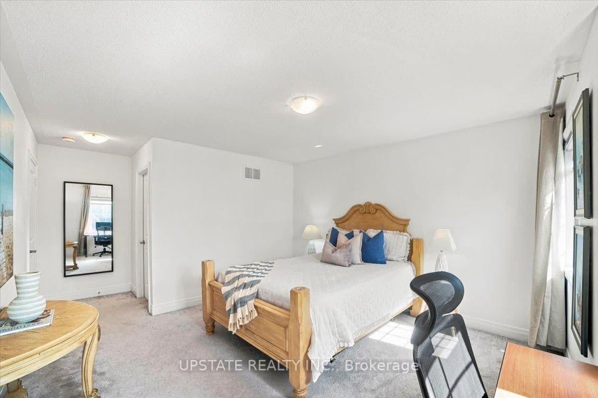 18 Blenheim Circle thumbnail 27