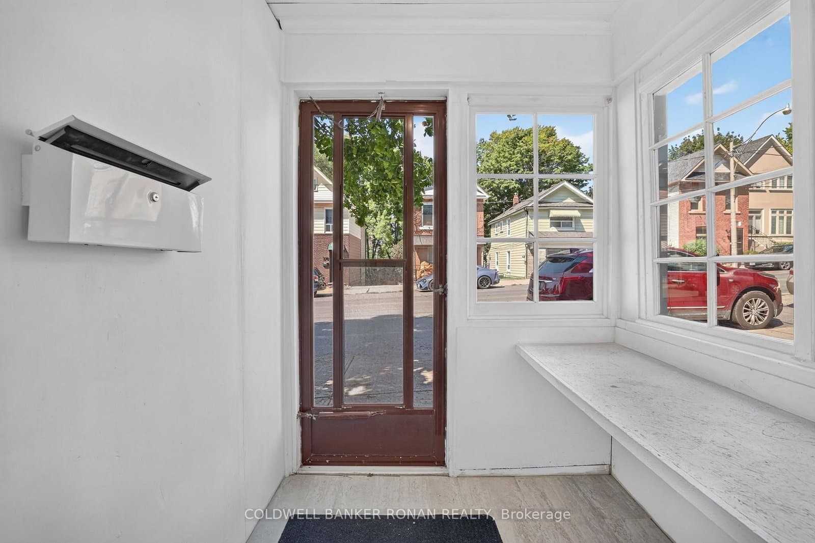 391 Jones Avenue thumbnail 8