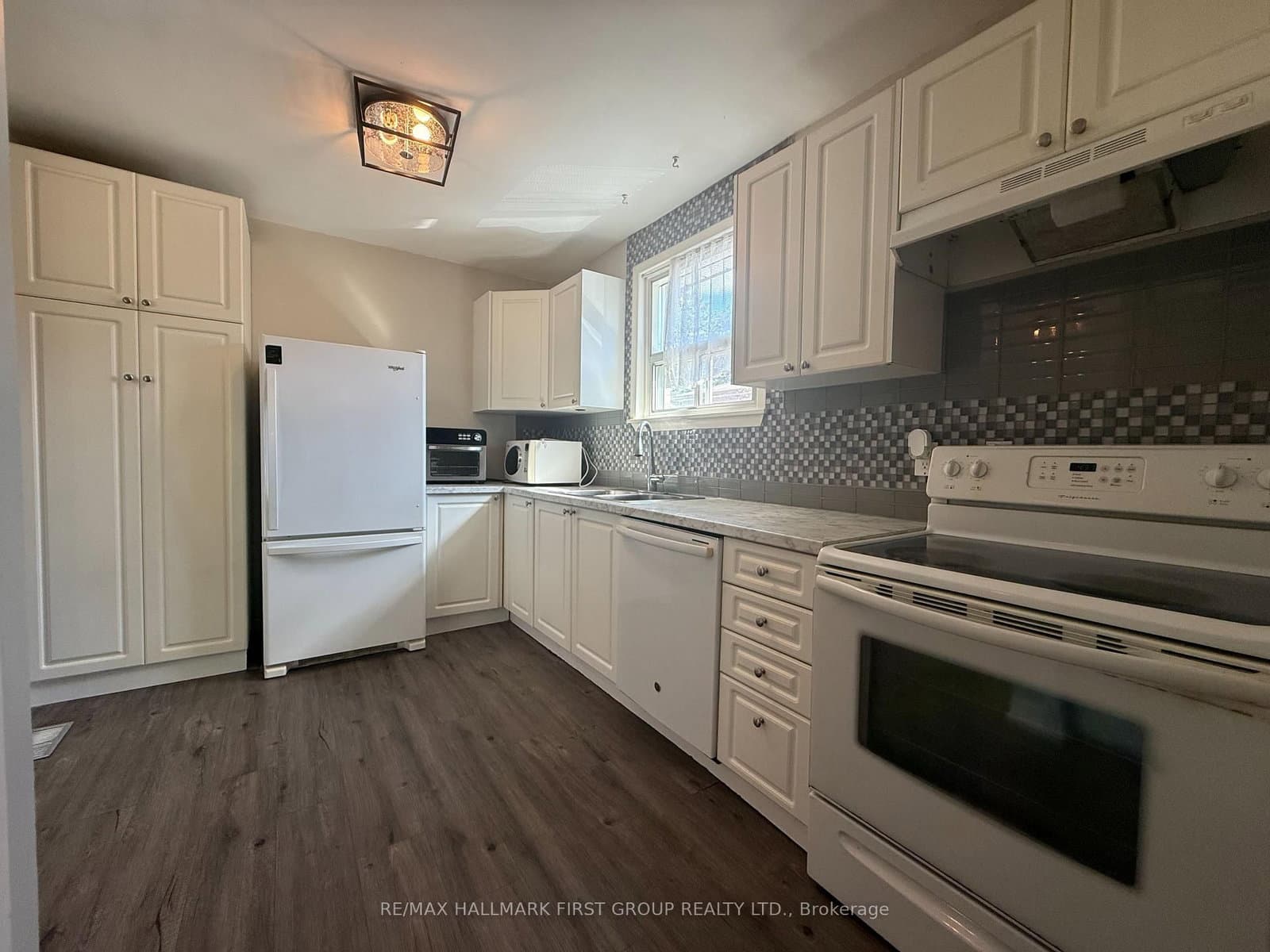 68 Tulloch Drive thumbnail 3