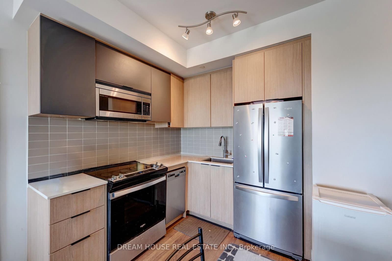 1350 Ellesmere Road, Unit 1011 thumbnail 8