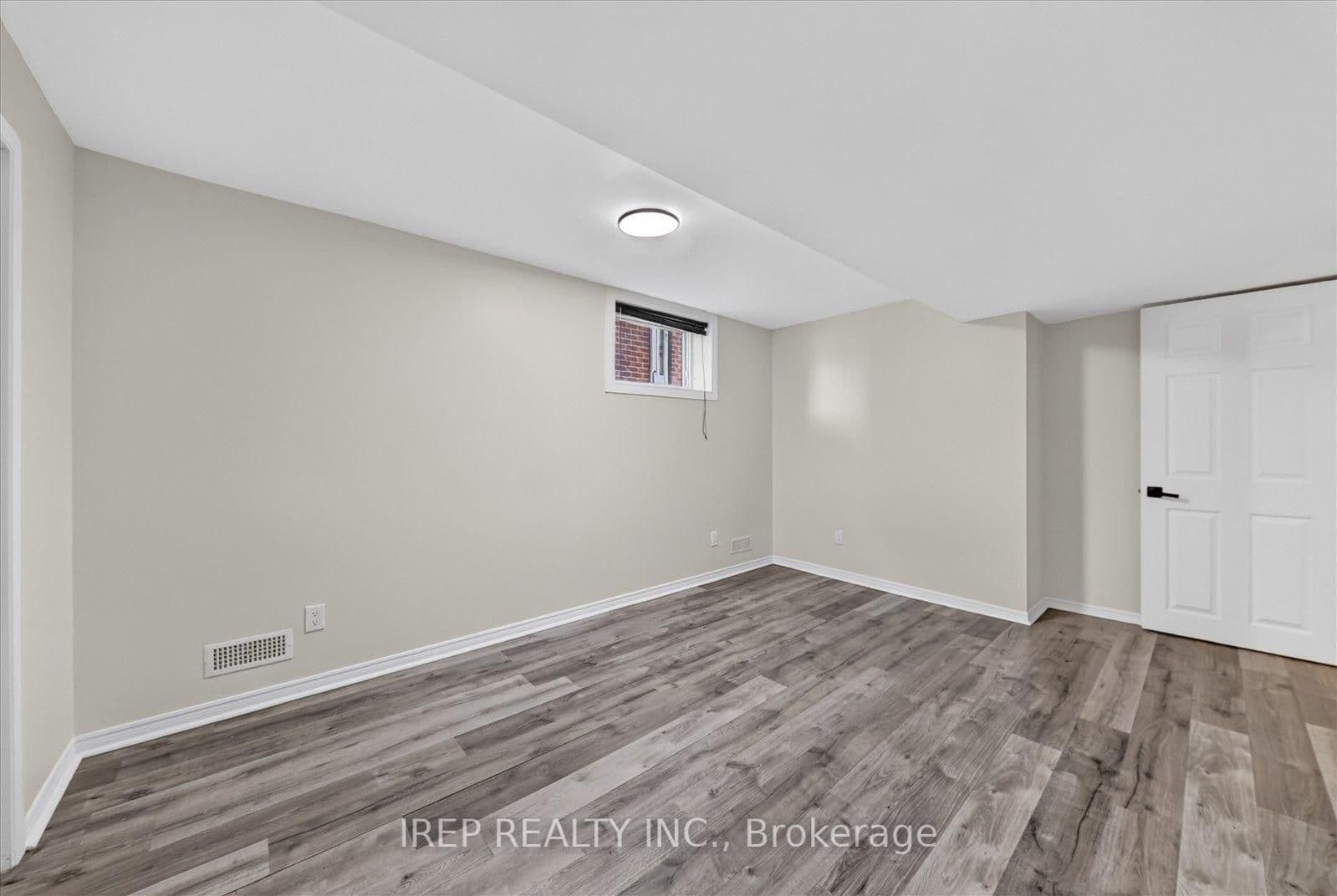 6 Carmichael Drive, Unit Lower thumbnail 10