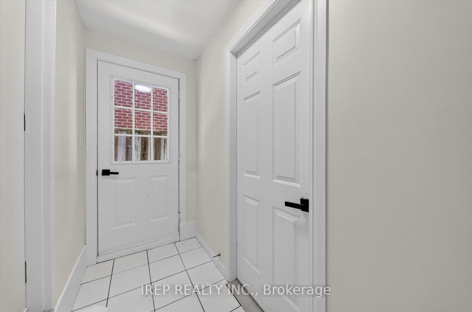 6 Carmichael Drive, Unit Lower thumbnail 5