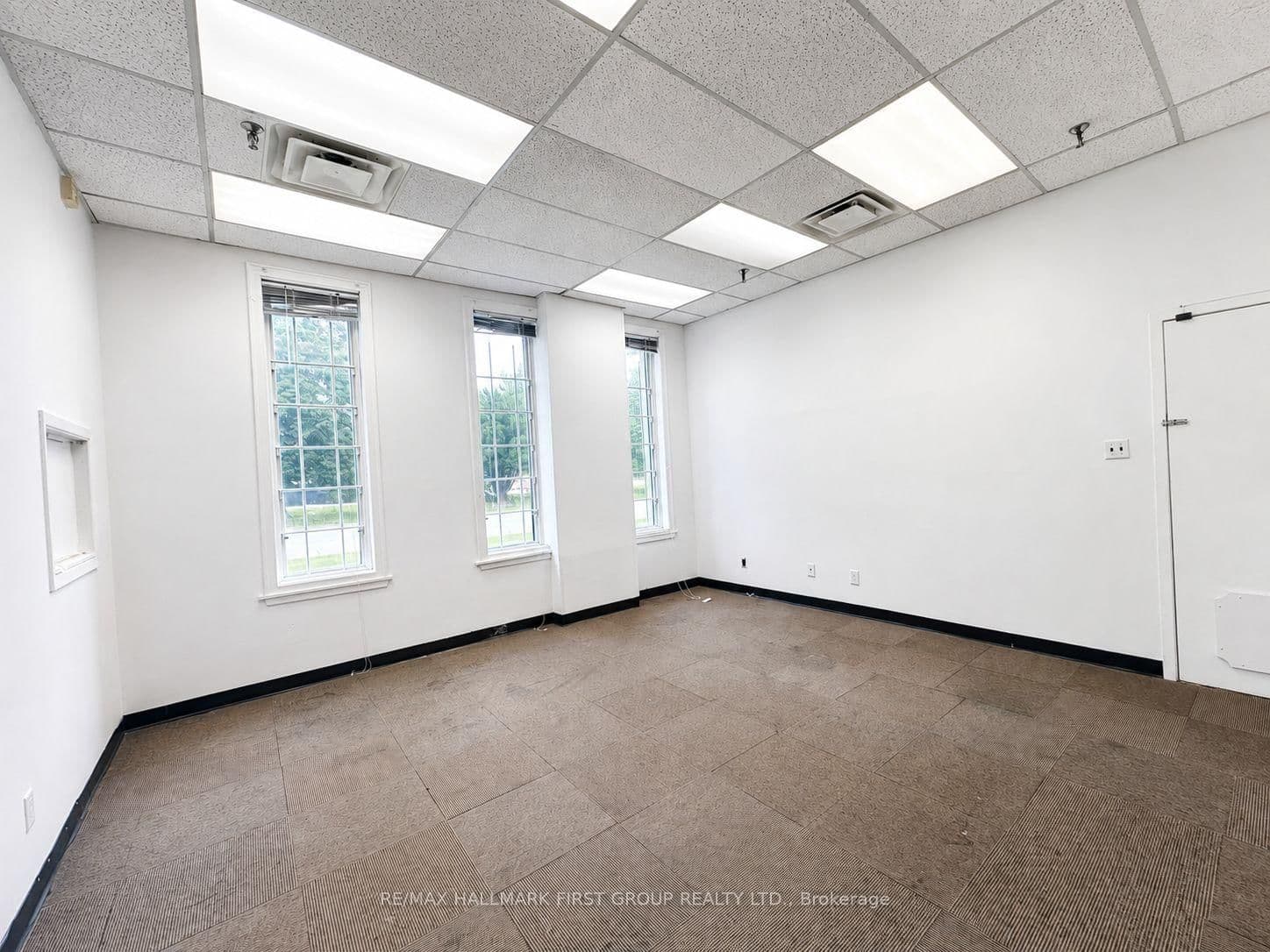 126 Commercial Avenue, Unit 5 thumbnail 3