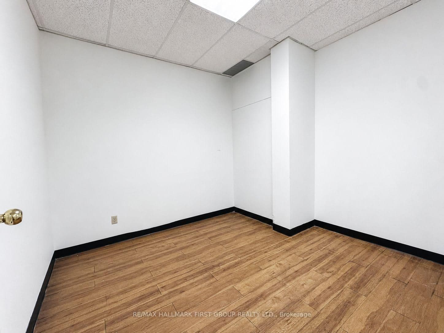 126 Commercial Avenue, Unit 5 thumbnail 7