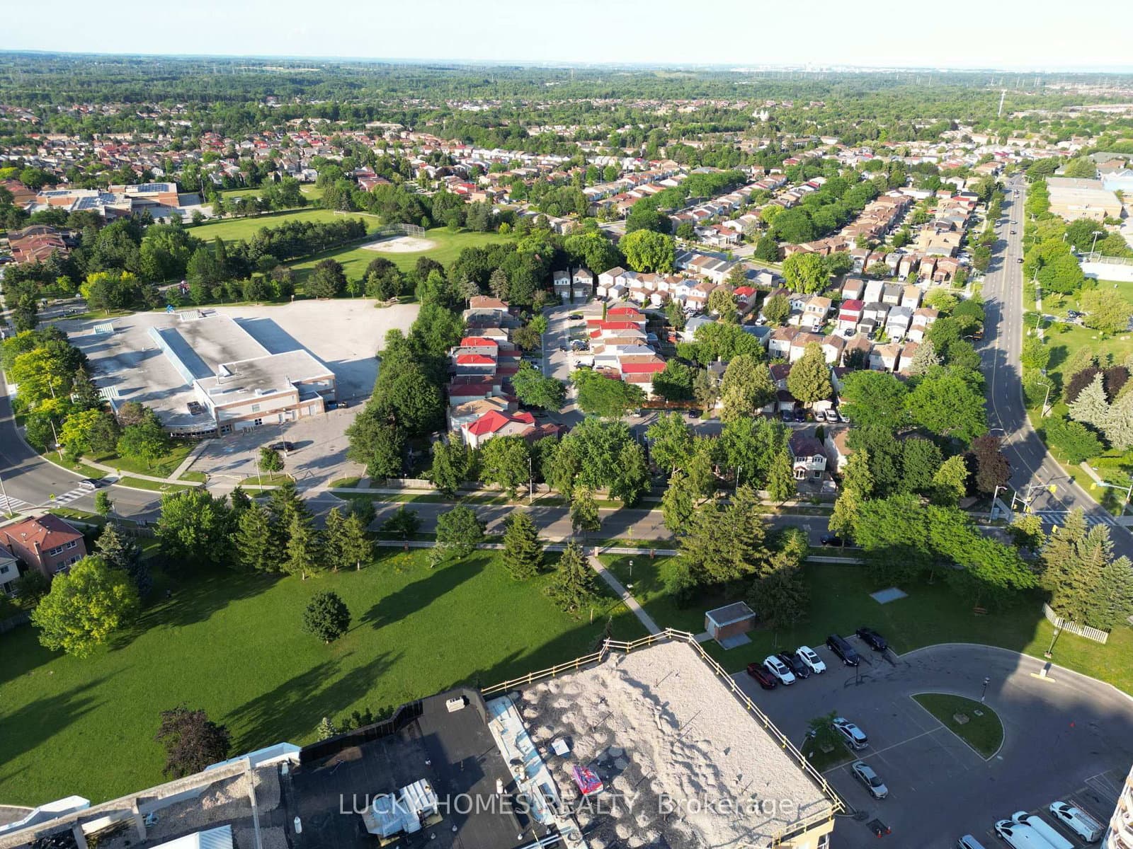 430 Mclevin Avenue NW, Unit 915 thumbnail 7