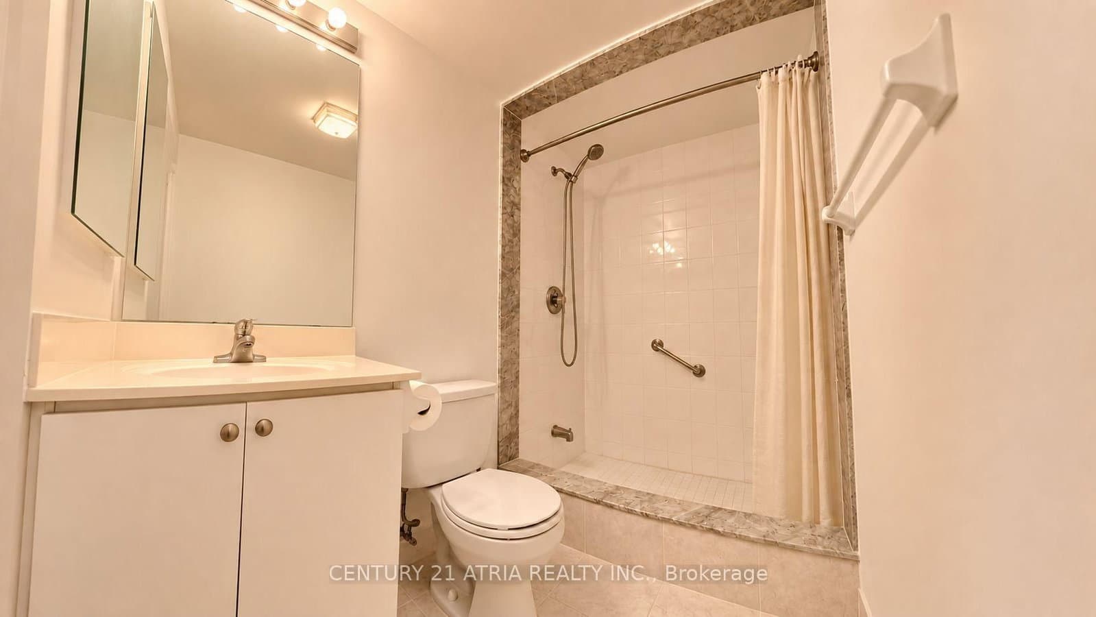 115 Omni Drive, Unit 306 thumbnail 13