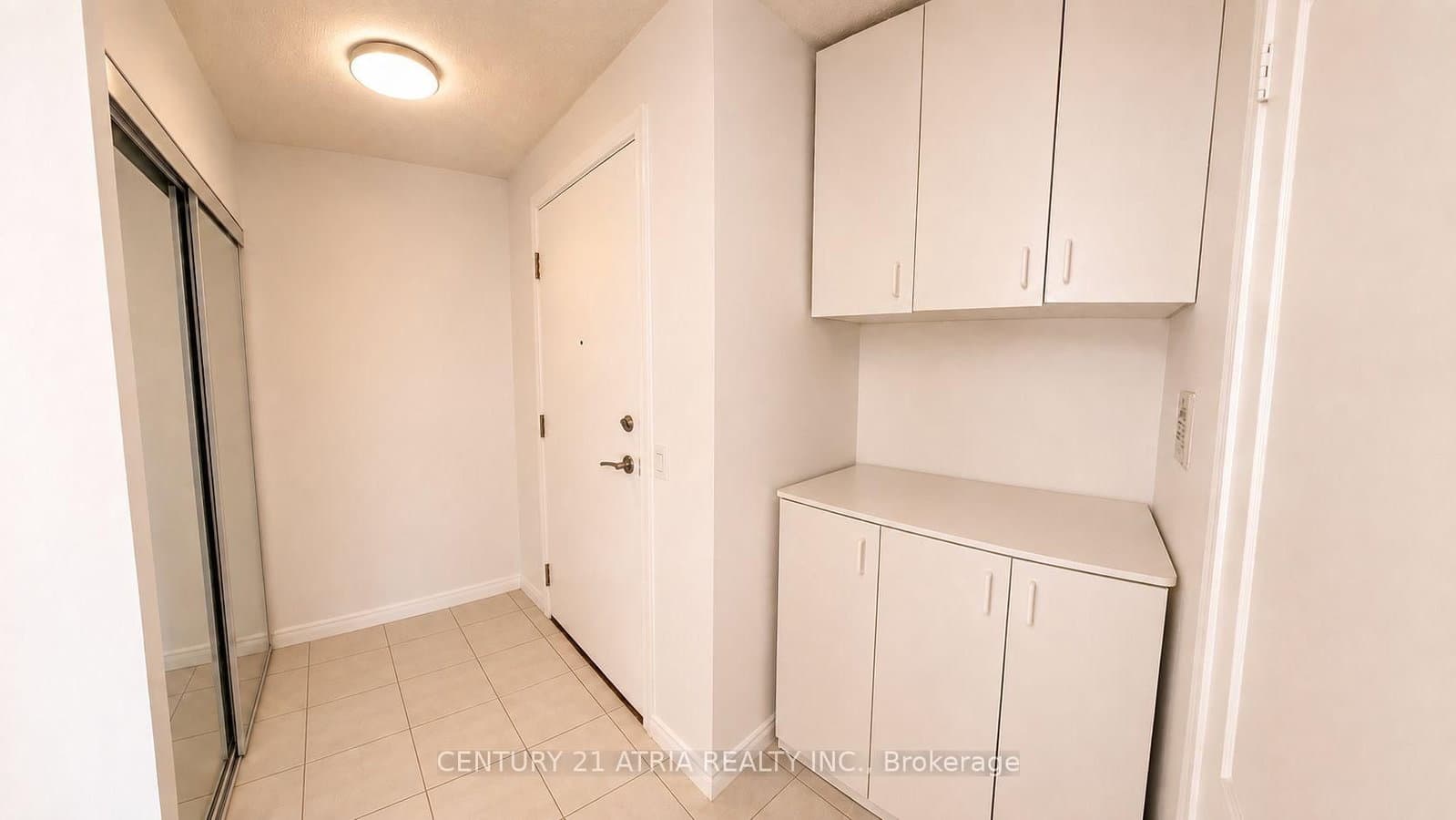 115 Omni Drive, Unit 306 thumbnail 3