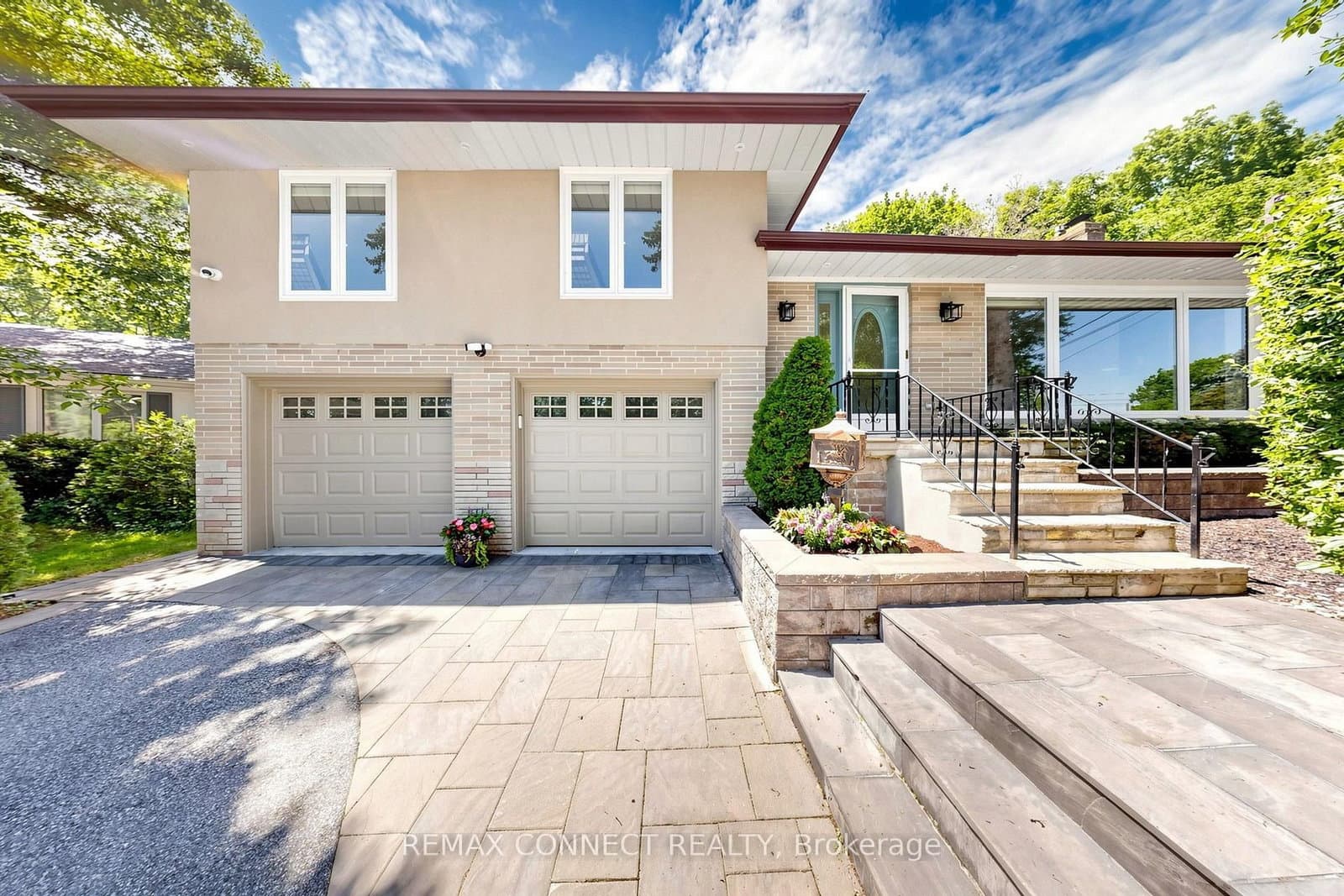 10 Catalina Drive thumbnail 2