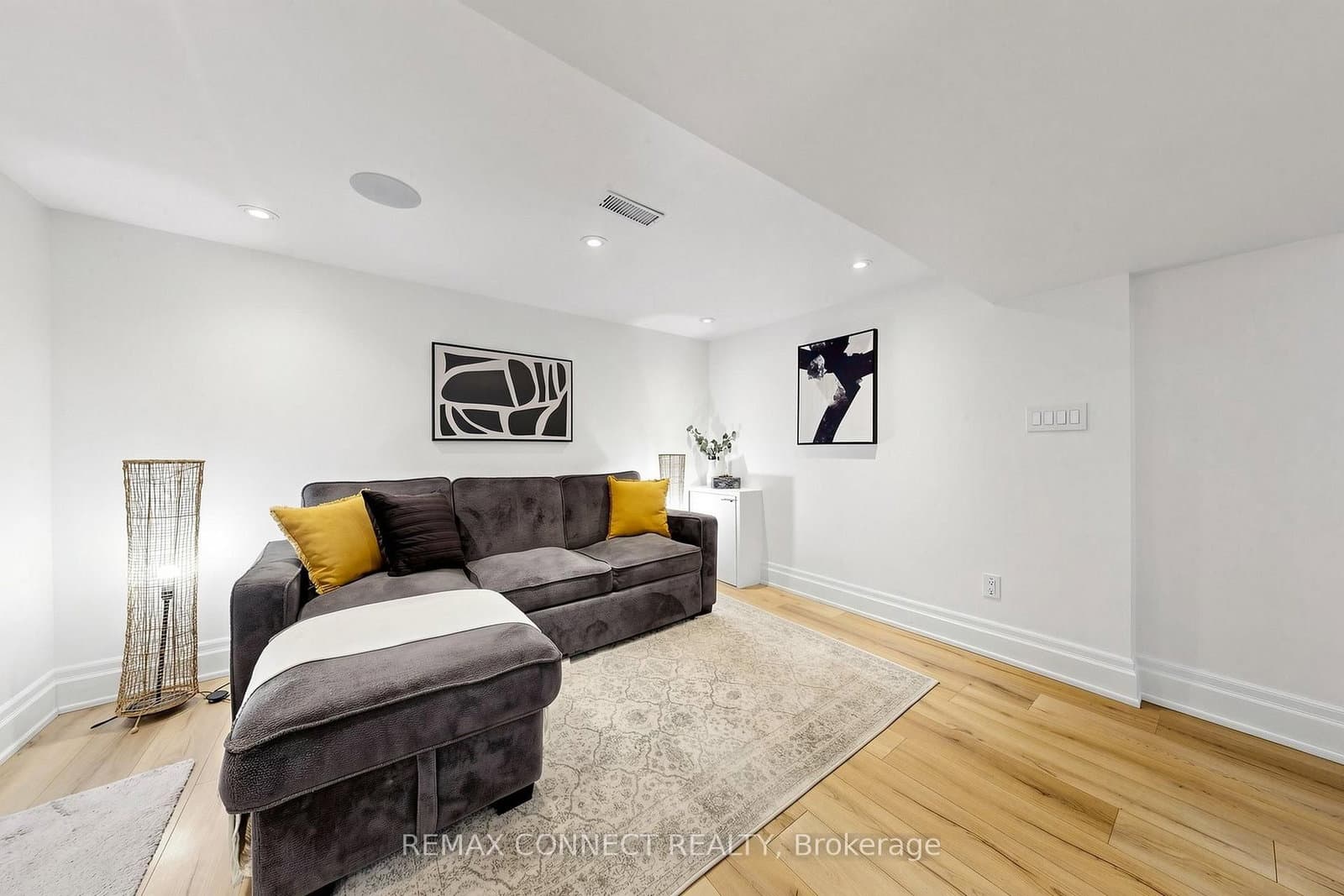 10 Catalina Drive thumbnail 27