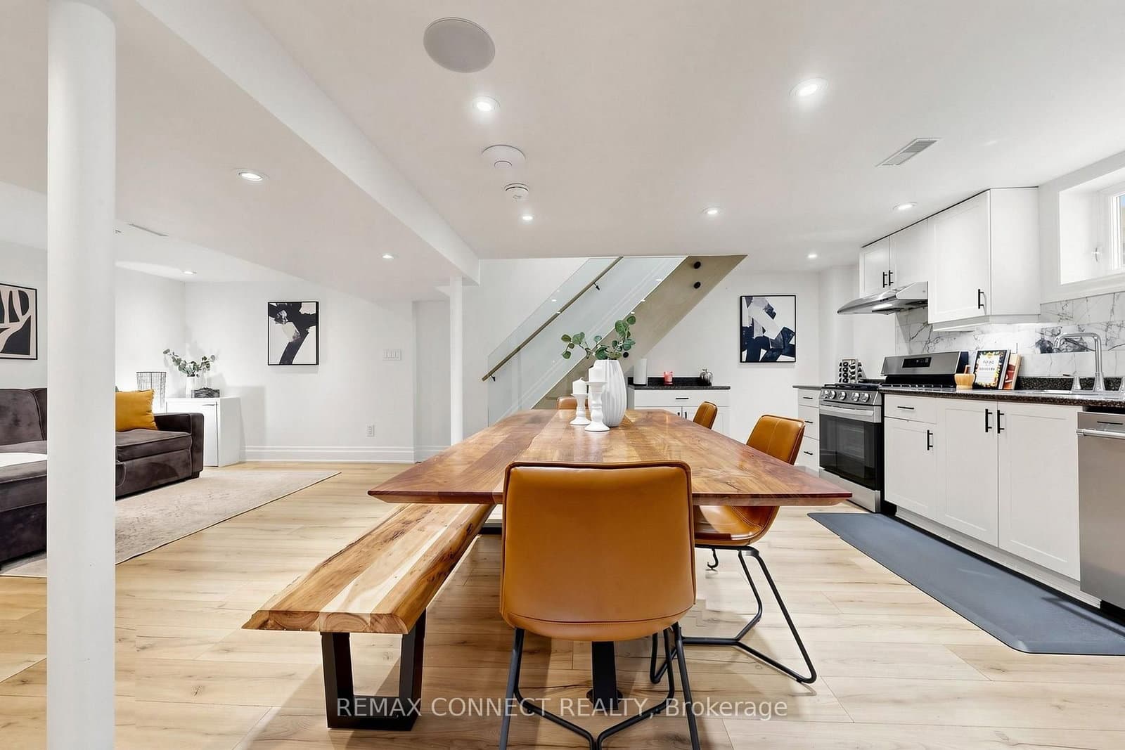 10 Catalina Drive thumbnail 32