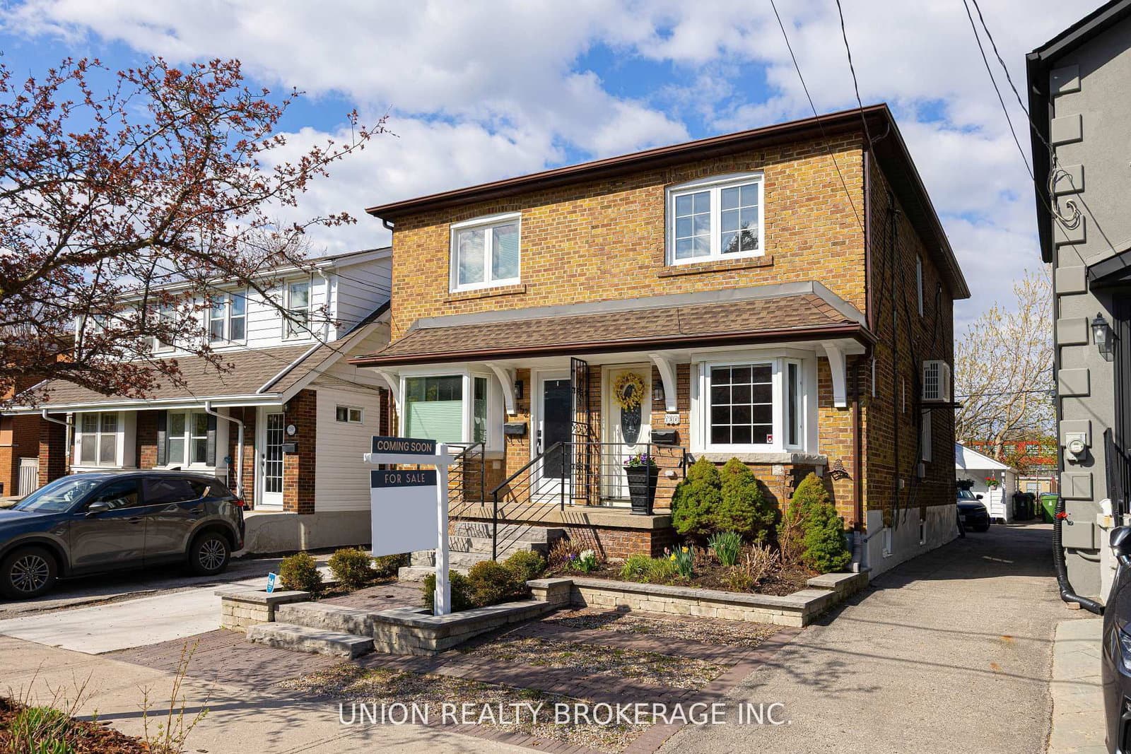 154 Blantyre Avenue - Image 1