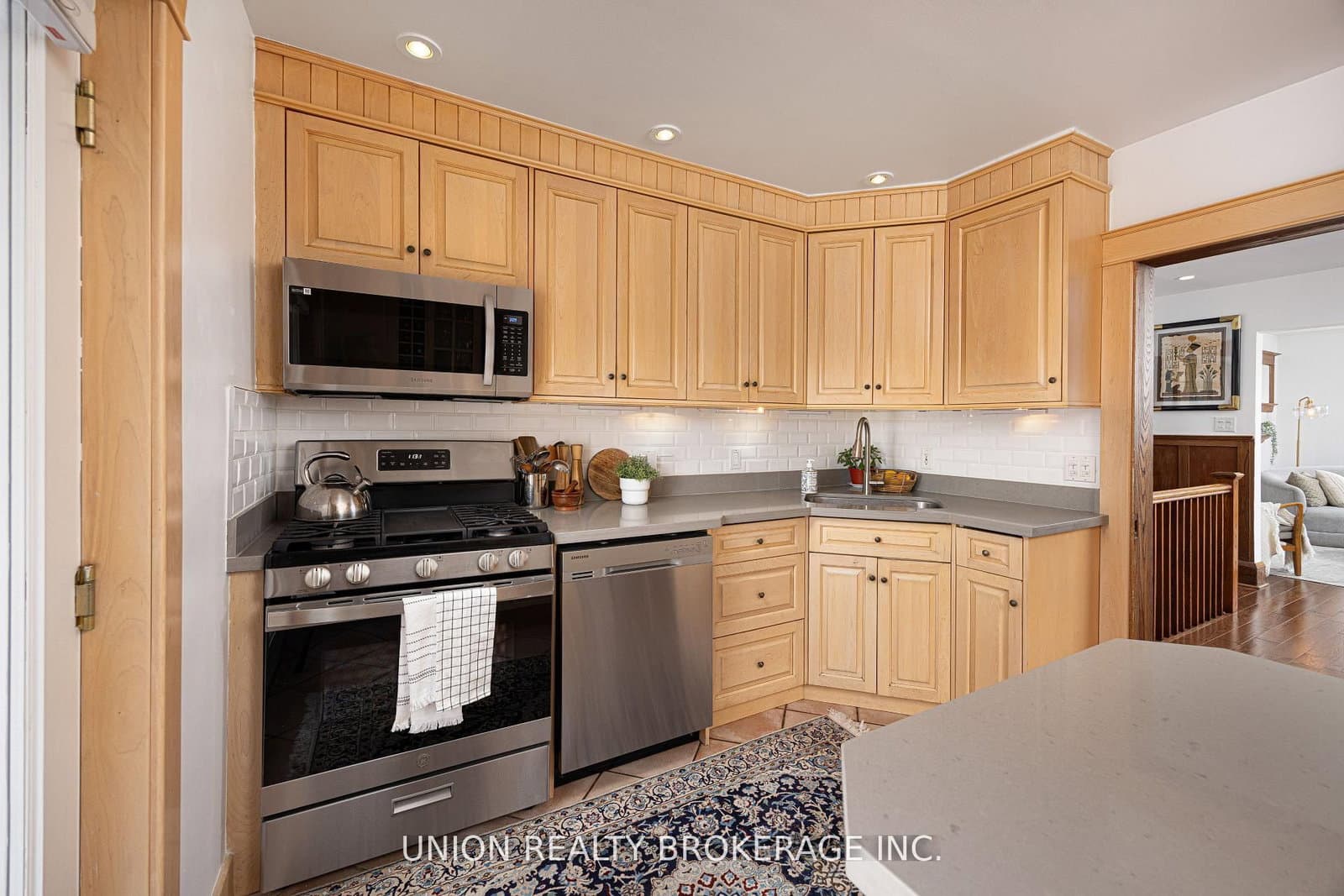 154 Blantyre Avenue thumbnail 15