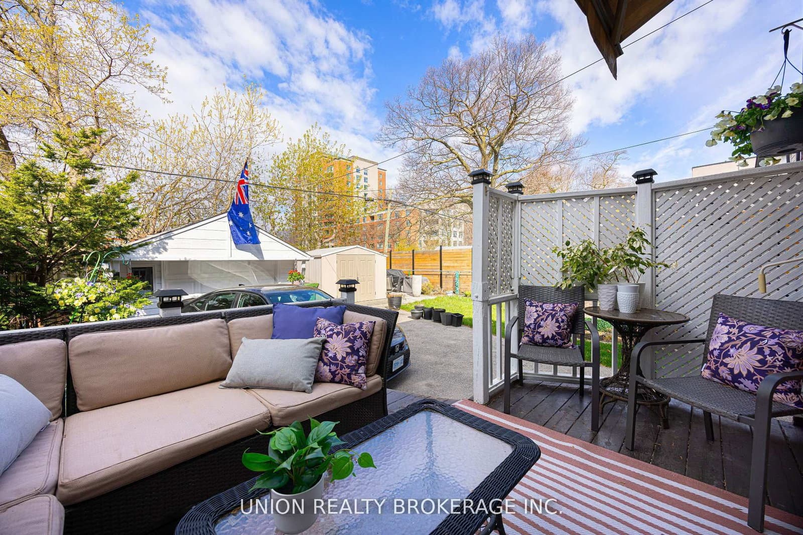 154 Blantyre Avenue thumbnail 32